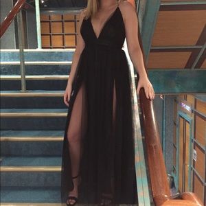 Windsor black formal dress